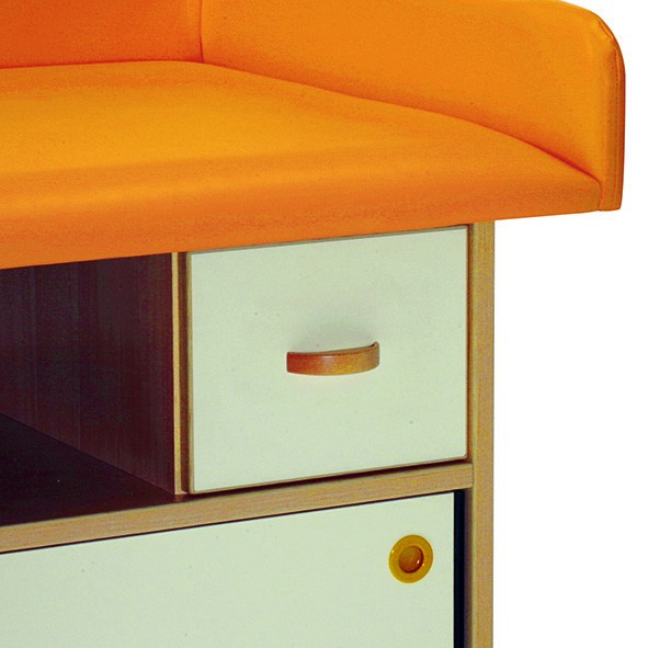 FASCIATOIO MONOPOSTO CON ANTE SCORREVOLI