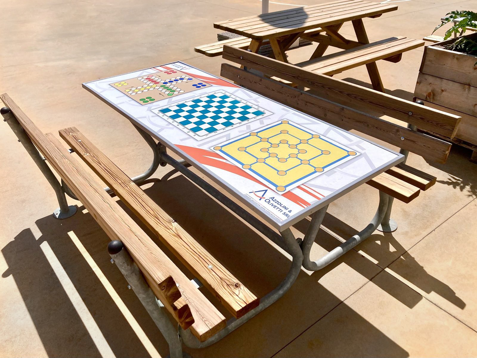 TAVOLO PICNIC CON PIANO GIOCO